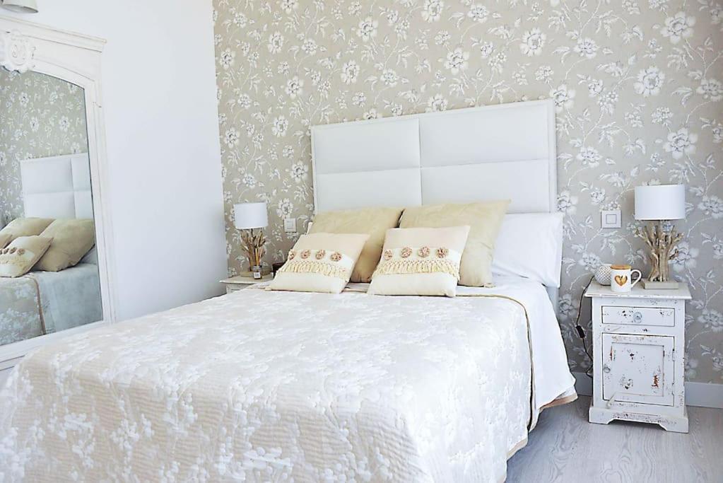 Apartamento Luxury Centro Bilbao Garaje Buitenkant foto