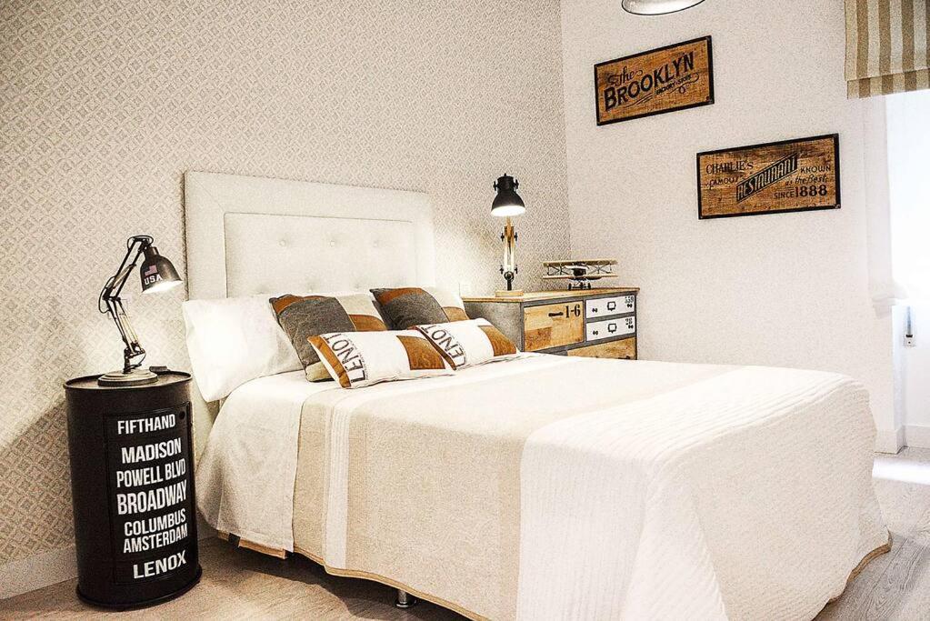 Apartamento Luxury Centro Bilbao Garaje Buitenkant foto